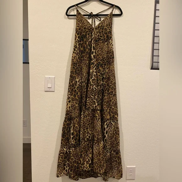 Vonda Leopard Maxi - Picture 2 of 11